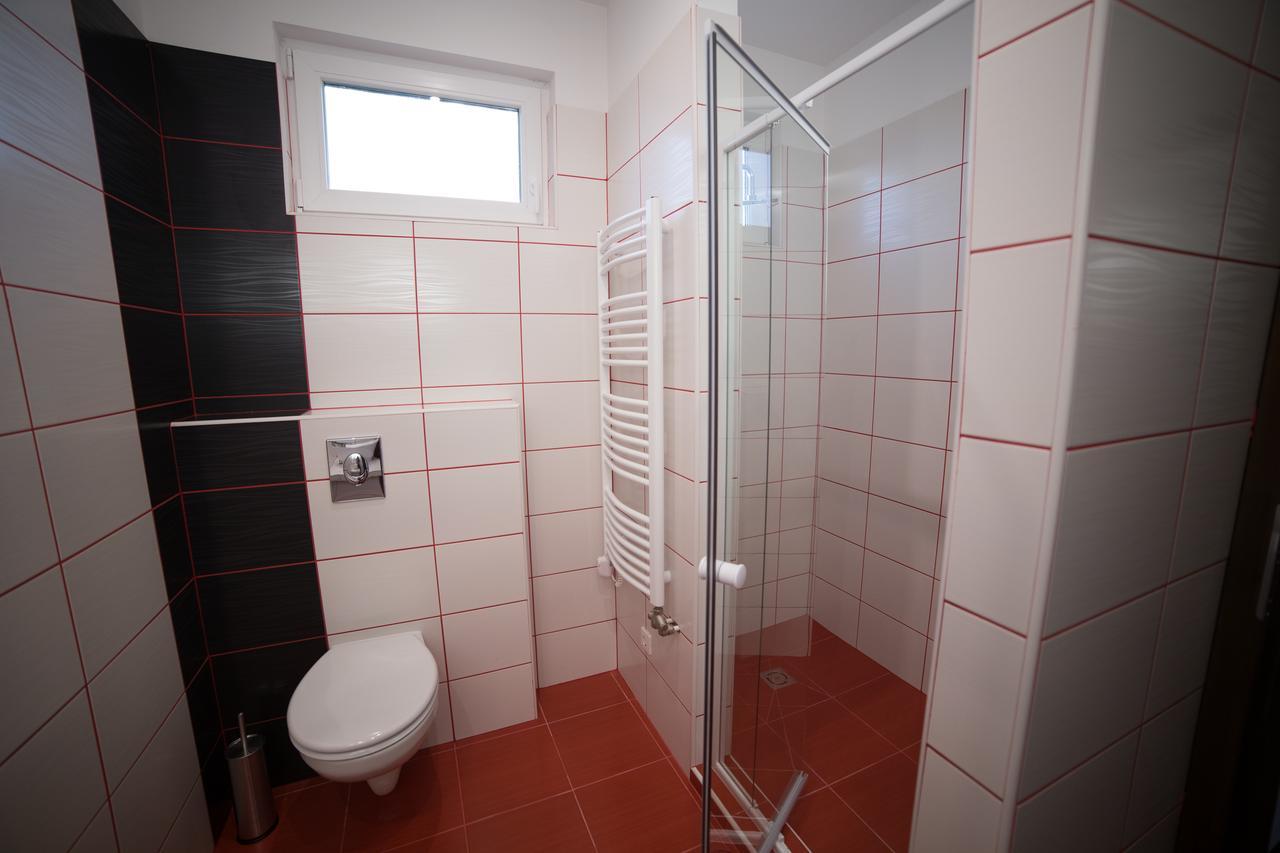Relax Apartmanhaz Morahalom Exterior photo